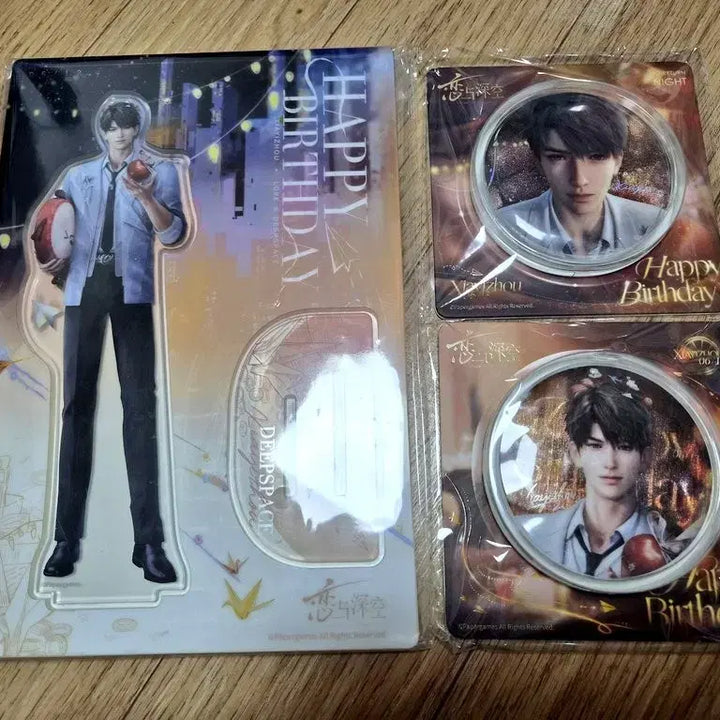[BUNJANG] Love and Deepspace Howoo Birthday Acrylic Stand &amp; Badge Bundle Set / (일괄) 하우주 아크릴 스탠드 생일 뱃지 러브앤딥스페이스 럽딥