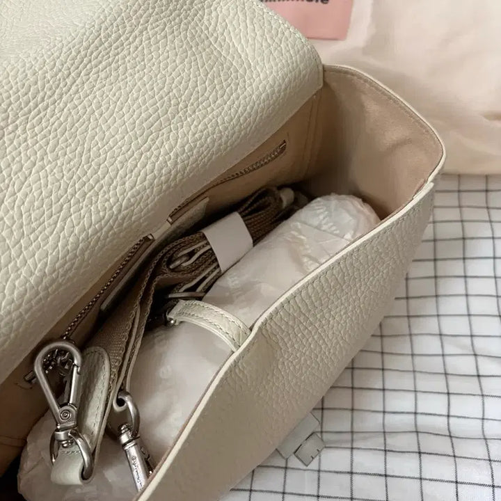 [BUNJANG] Minuit Mint Ferretti Mini Ivory Bag / 미닛뮤트 페레티 미니 아이보리