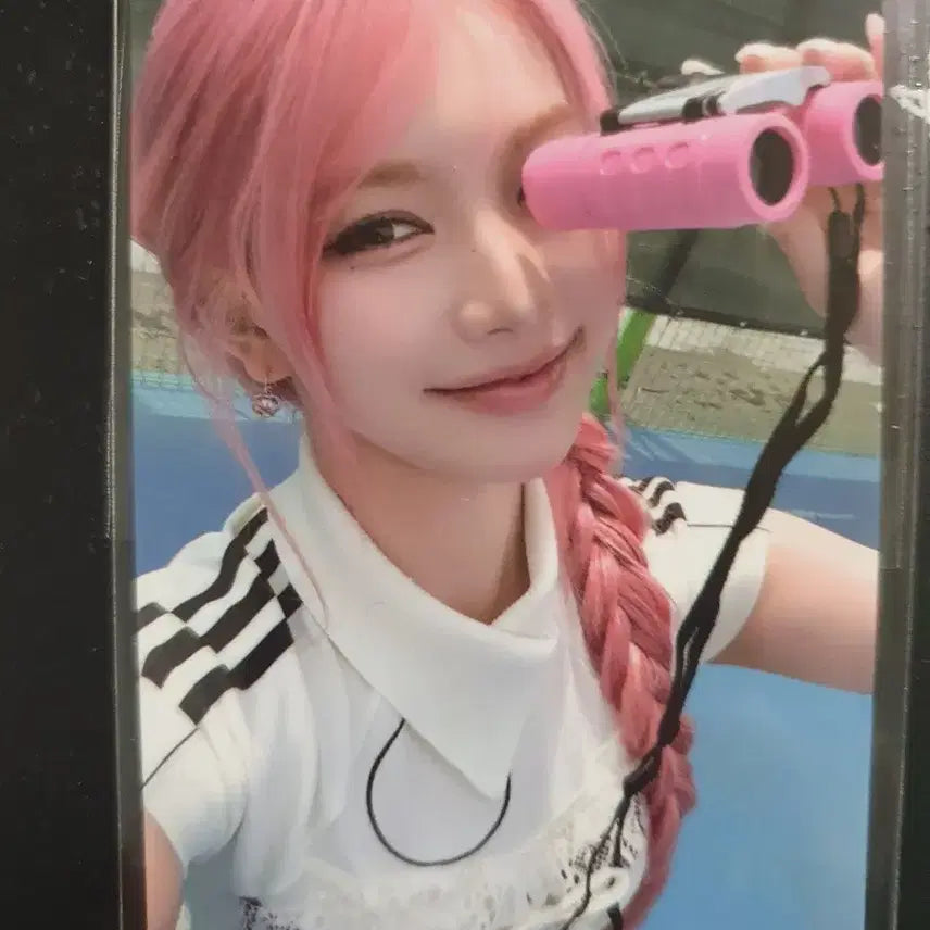 [BUNJANG] STAYC Sieun 2 Love Official Photocard / 스테이씨 아이사 2 Love 공방포카