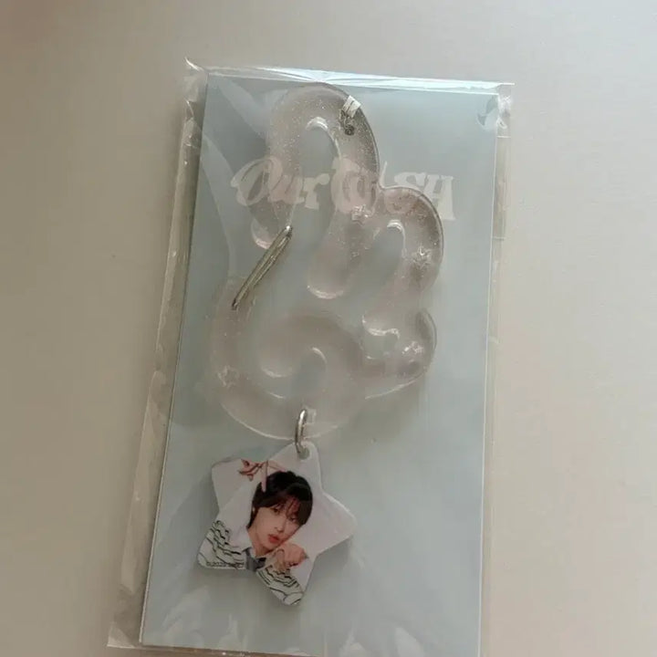 [BUNJANG] NCT WISH Our Wish ILTO MD Carabiner Riku (Sealed) / [미개봉] 엔시티 위시 아워위시 일투 MD 카라비너 리쿠