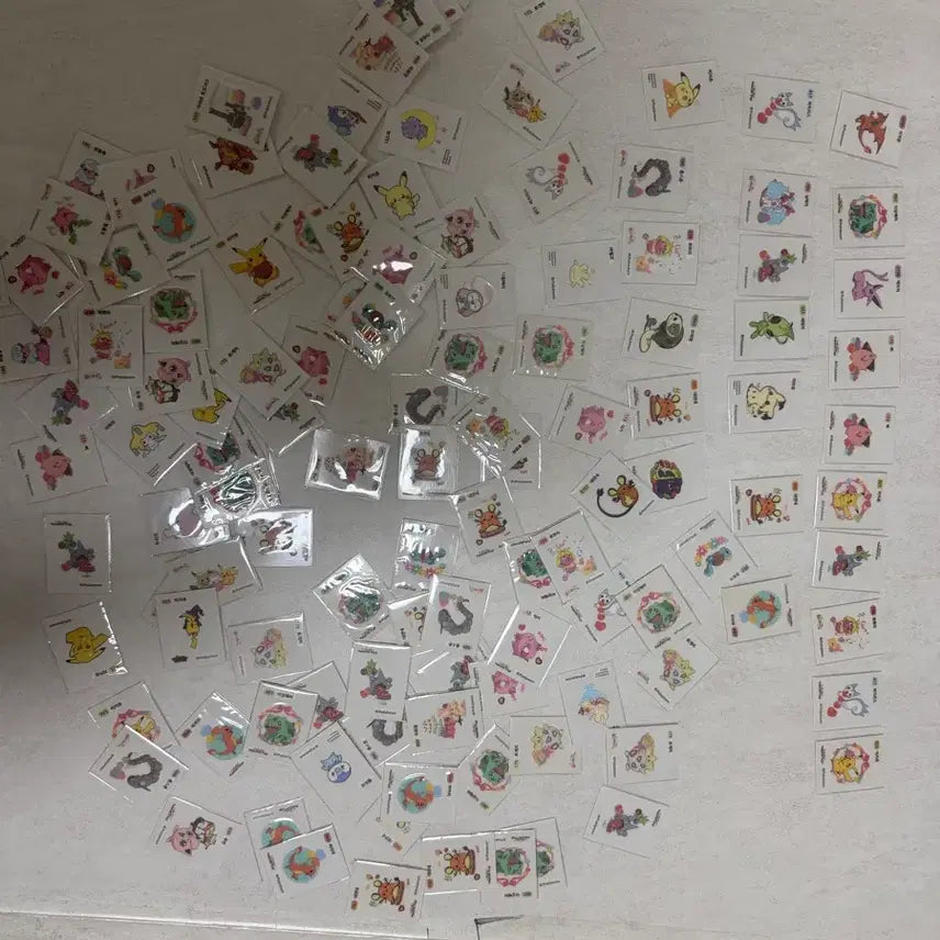 [BUNJANG] Pokemon Lovely Sticker Slices (Individual) / 포켓몬 러블리 띠부씰 장당 1000원 팝니다