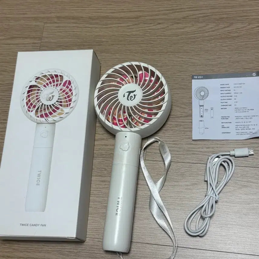 [BUNJANG] Twice Candy Bong Portable Fan / 트와이스 공식 휴대용 선풍기 캔디팬 twice candy fan 캔디봉