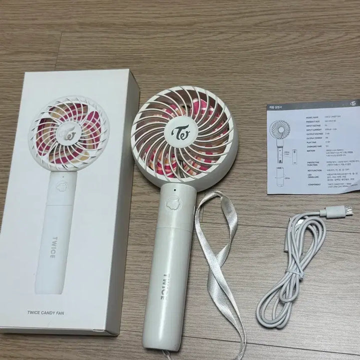 [BUNJANG] Twice Candy Bong Portable Fan / 트와이스 공식 휴대용 선풍기 캔디팬 twice candy fan 캔디봉