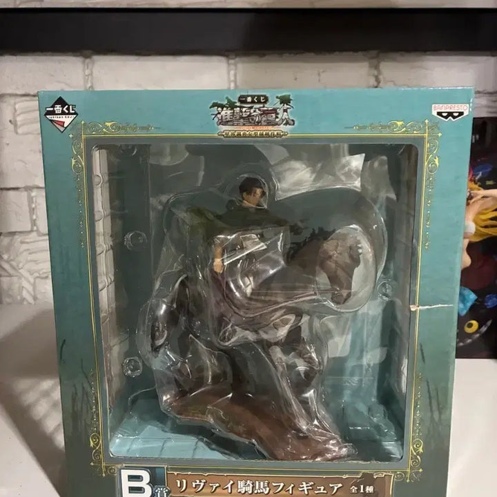 [BUNJANG] Attack on Titan Ichiban Kuji Wall Survey B Prize Levi Figure / 진격의거인 제일복권 이치방쿠지 벽외조사 B상 리바이