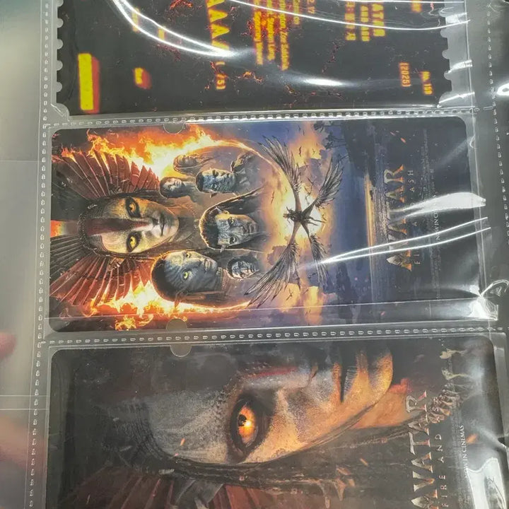 [BUNJANG] Avatar 3 Merchandise Bundle Set (CineQ + Original Ticket + Light &amp; Sound Package + Art Card) / 특가 할인)아바타 3 굿즈 일괄 양도 (씨네큐+오리지널 티켓+광음패키지+아트카드)