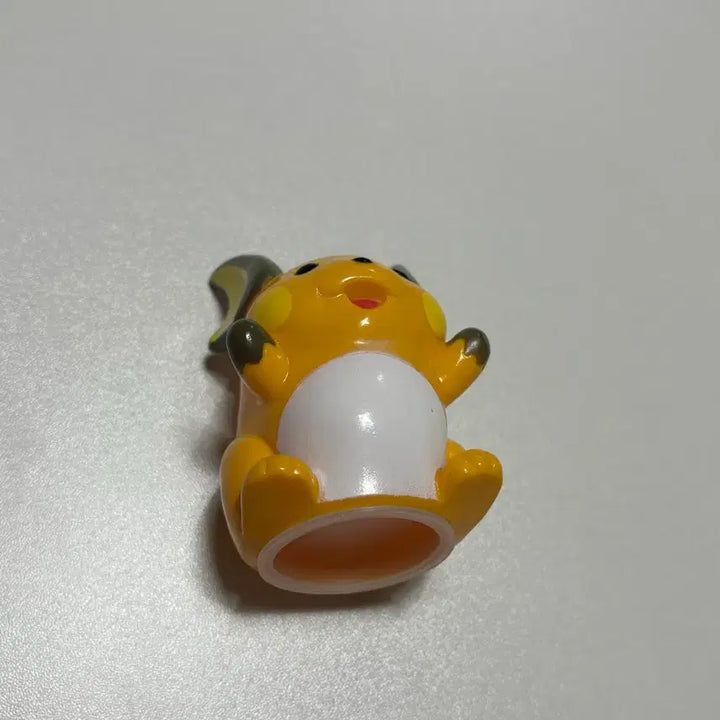 [BUNJANG] Vintage Raichu Mini Piggy Bank Figure / 고전 라이츄 미니 저금통 피규어
