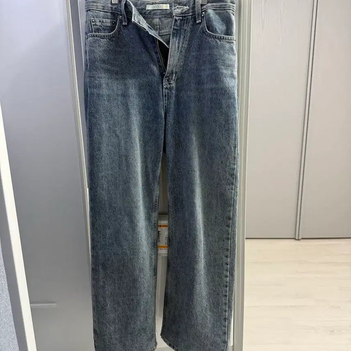 [BUNJANG] Thanat High-Rise Denim S / 타낫 하이라이즈 데님 s
