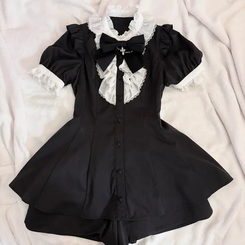 [BUNJANG] Secret Honey Setup Cross Skirt / 시크릿 허니 셋업 십자가