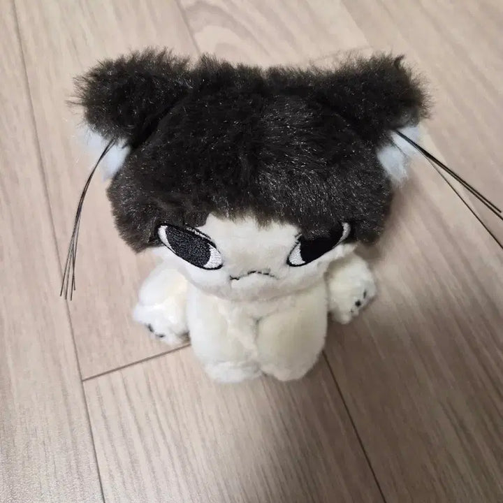 [BUNJANG] Seventeen Jun Doll / 세븐틴 준 인형