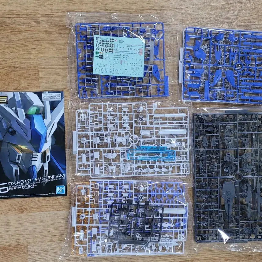 [BUNJANG] Bandai Gundam RG Hi-Nu Gundam / 반다이 건담 RG 하이뉴 건담 팝니다