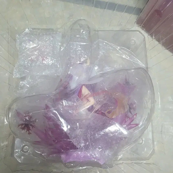 [SOLD OUT] 리제로 이스트림 에밀리아 크리스탈 팝니다