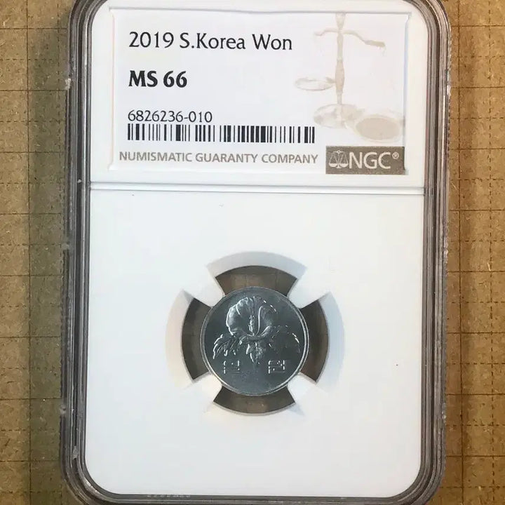 [BUNJANG] Bank of Korea 2019 1 Won Coin (Mint Set Dismantled) - NGC MS66 / 한국은행 2019년 1원 (민트 해체분)