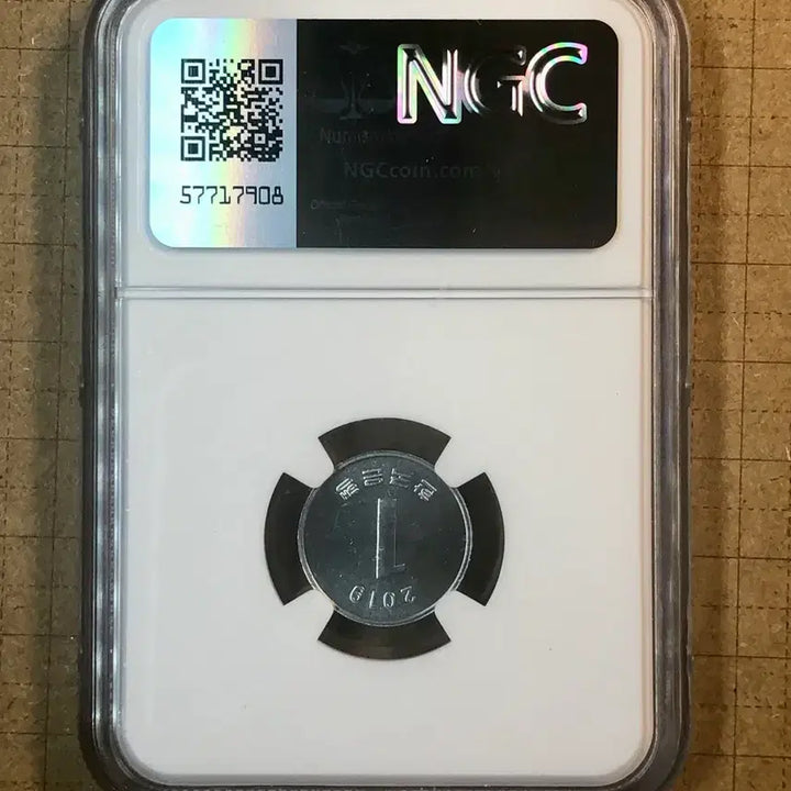 [BUNJANG] Bank of Korea 2019 1 Won Coin (Mint Set Dismantled) - NGC MS66 / 한국은행 2019년 1원 (민트 해체분)