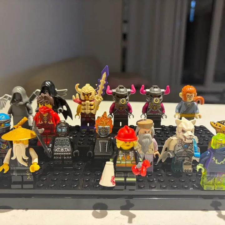 [BUNJANG] LEGO Original Minifigures (Ninjago, Monkie Kid, Chima, etc.) Bundle Set / 레고 정품 미니피규어 (닌자고 몽키키드 키마 등)
