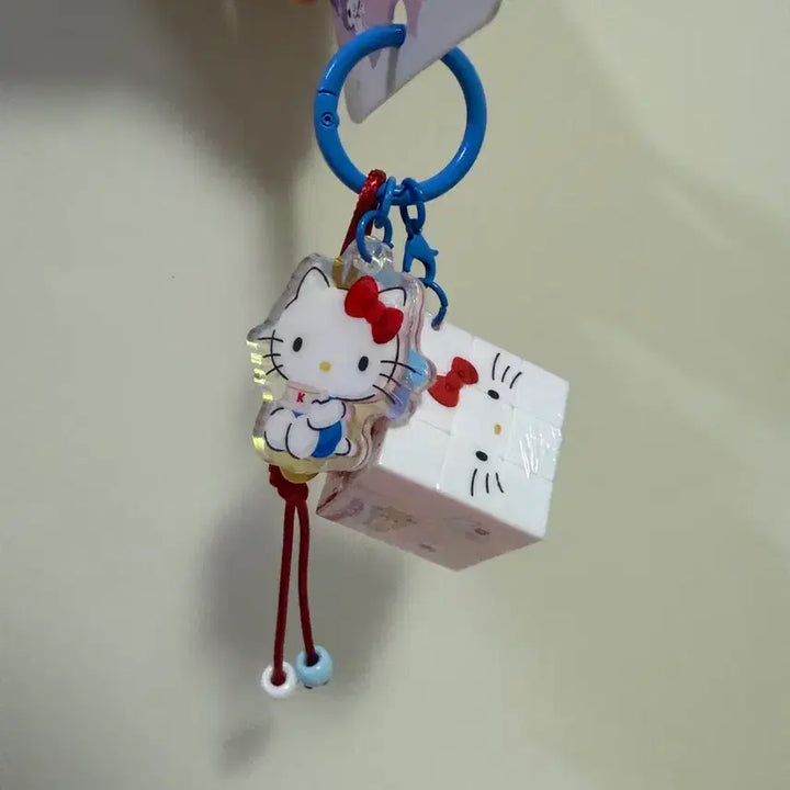 [BUNJANG] Sanrio Hello Kitty Cube Design Keyring / 산리오 헬로키티 큐브 디자인 키링