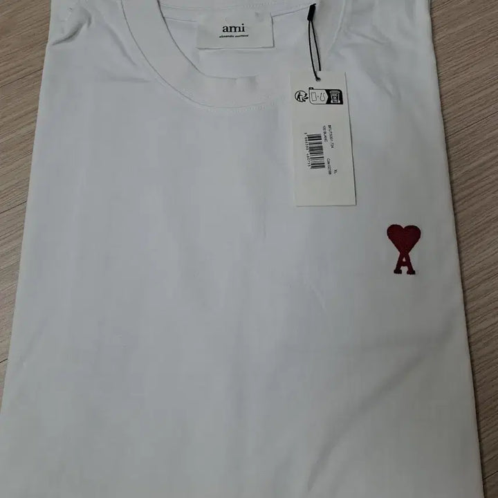 [BUNJANG] AMI Heart Logo Short Sleeve T-Shirt White / 아미 하트 로고 반팔 티셔츠 화이트-새상품