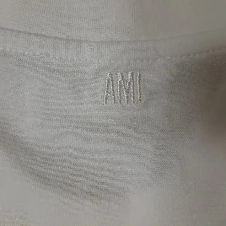 [BUNJANG] AMI Heart Logo T-Shirt White XL / 아미하트 로고 반팔티 화이트 XL