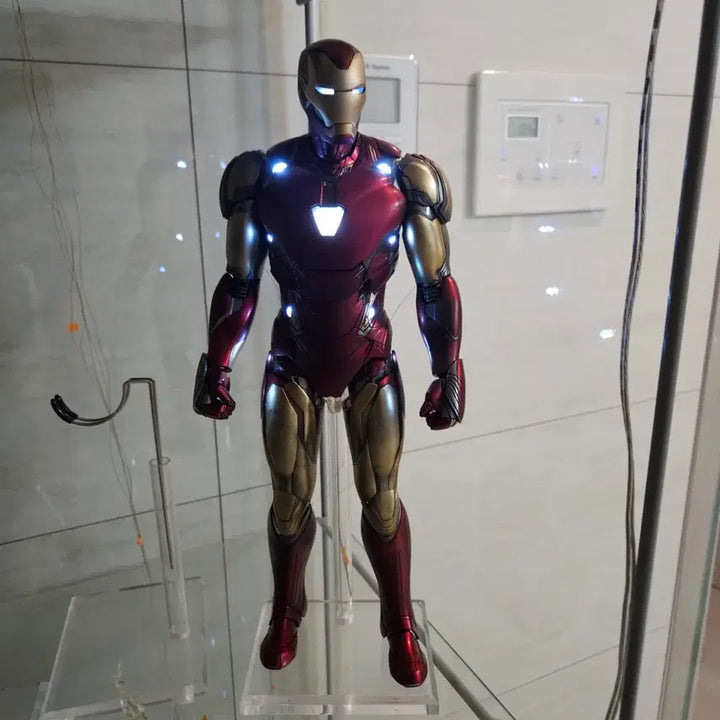 [BUNJANG] Hot Toys Iron Man Mark 85 Scode Version Tone Down / 핫토이 마크85 일반 작가 톤다운 작