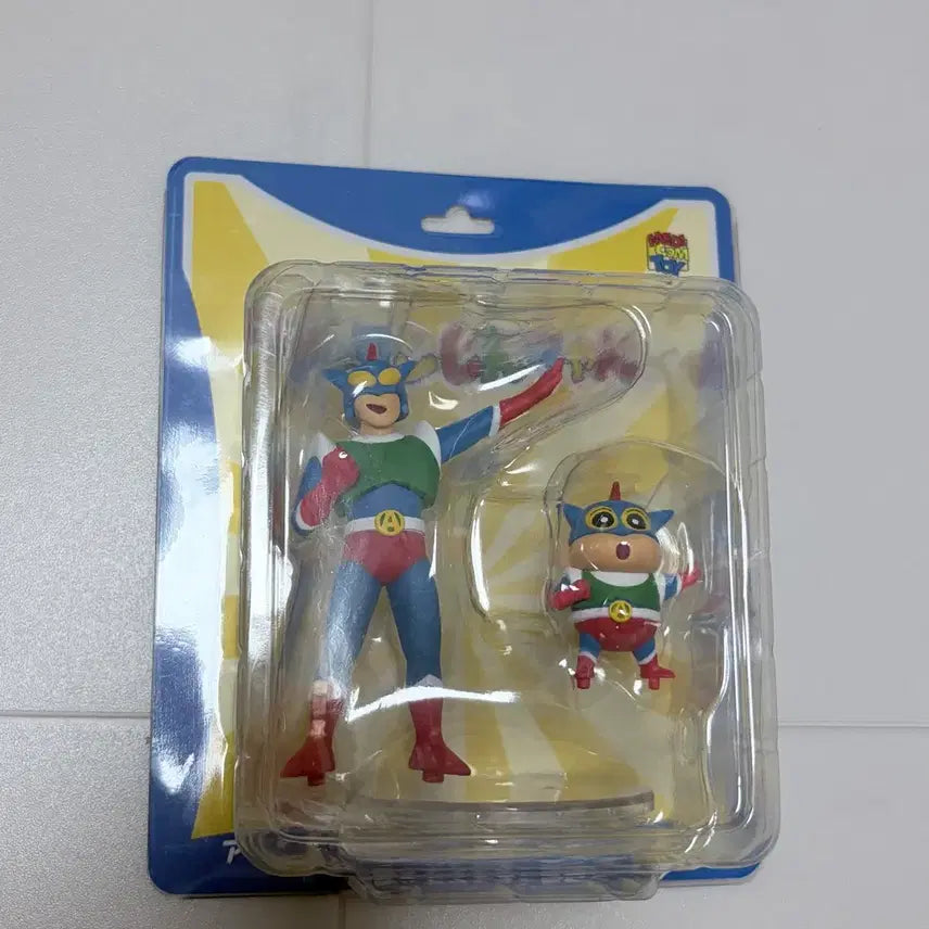 [BUNJANG] Crayon Shin-chan Action Kamen Ultra Detail Figure (Sealed) / (미개봉)짱구는 못말려 짱구 액션가면 울트라 디테일 피규어