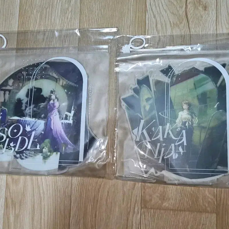 [BUNJANG] Reverse 1999 Isolde &amp; Cacanya Acrylic Stand Bundle Set / 리버스1999 이졸데+카카니아 아크릴스탠드 2개 일괄