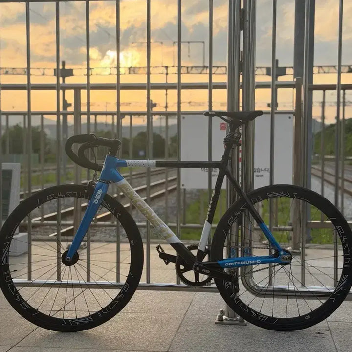 [BUNJANG] Bluegiant Handlebars (Velobuild) - New Condition / 블루스킨  무하자 급처 (벨로빌드 핸들바)(네고ㄱㄴ 가격 많이 찔러주세요