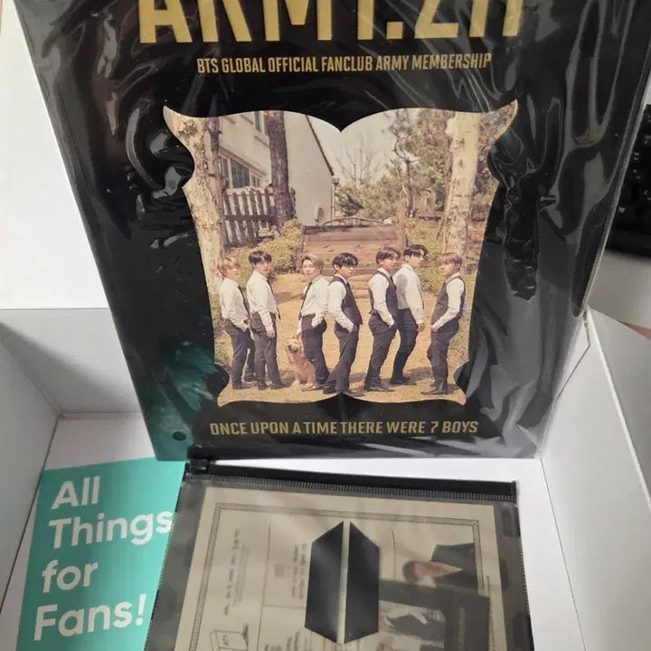 [BUNJANG] BTS ARMY.ZIP Membership Goods Poster &amp; Membership Card / BTS ARMY.ZIP 멤버십 굿즈