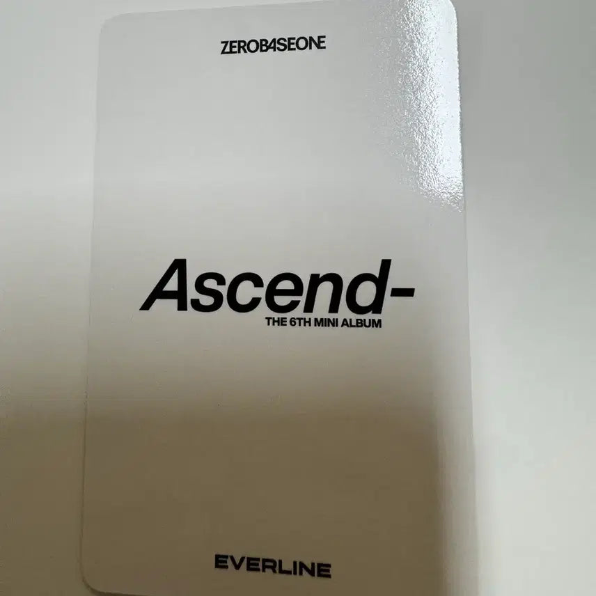 [BUNJANG] ZEROBASEONE ZB1 Ascend 11 ver. Everline Kim Jiwoong Photocard / 제로베이스원 zb1 어센드 Ascend 11 ver 에버라인 김지웅