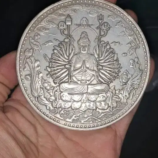 [BUNJANG] Amulet Coin, Buddha, Chinese Coin, Gold Bar, Silver Bar, Silver Coin, Gold Coin, Vintage Coin, Foreign Coin / H33.호신불.부처.중국동전.금괴.은괴.은화.금화.고전주화.해외주화
