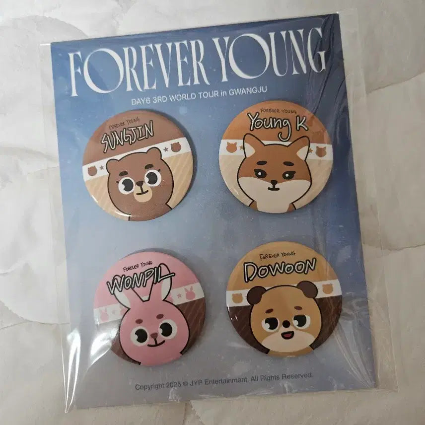 [BUNJANG] DAY6 Forever Young Tour Gwangju Badge Set / 데이식스 포에버영 전국투어 광주 뱃지세트