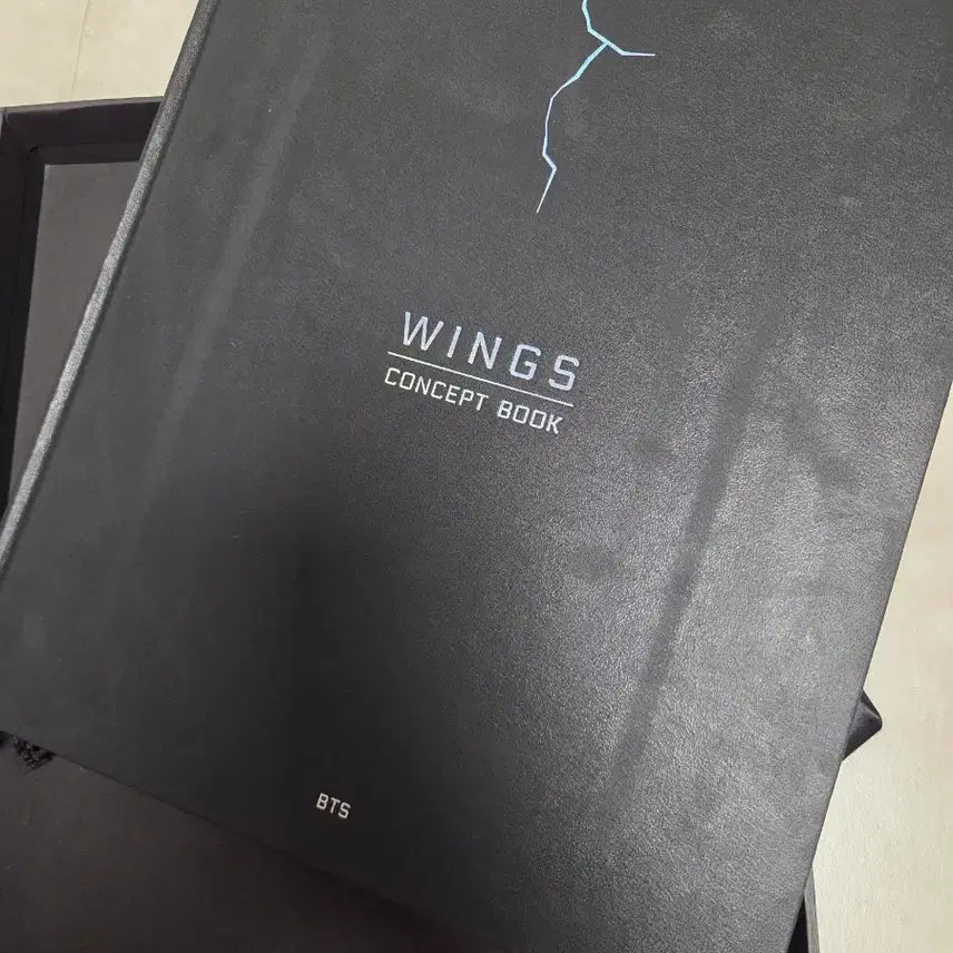 [BUNJANG] BTS WINGS Concept Book / BTS WINGS 콘셉트 북