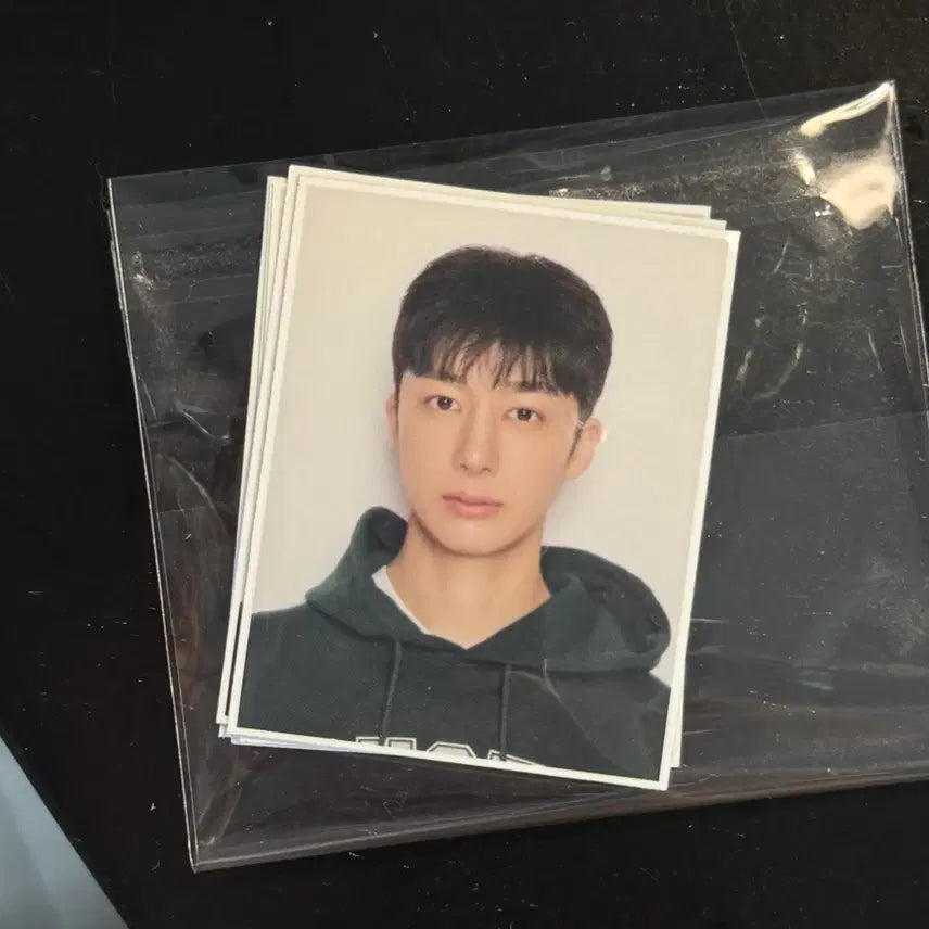 [BUNJANG] MONSTA X Hyungwon 10th Anniversary Pop-up Proof Photos Bundle Set / 몬스타엑스 형원 10주년 팝업 증명사진 7장 일괄