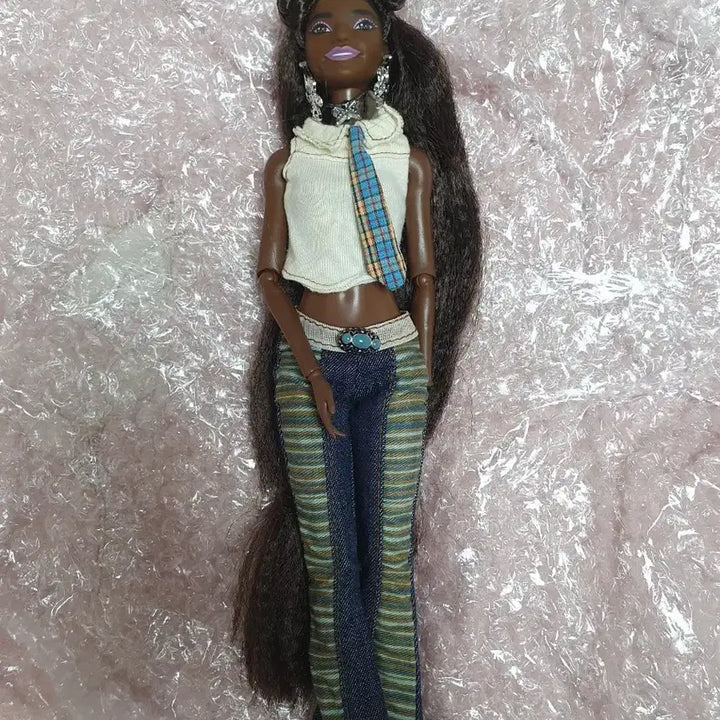 [BUNJANG] Fashionista Black Barbie Doll with Long Hair / 롱헤어 패셔니스타 흑인바비