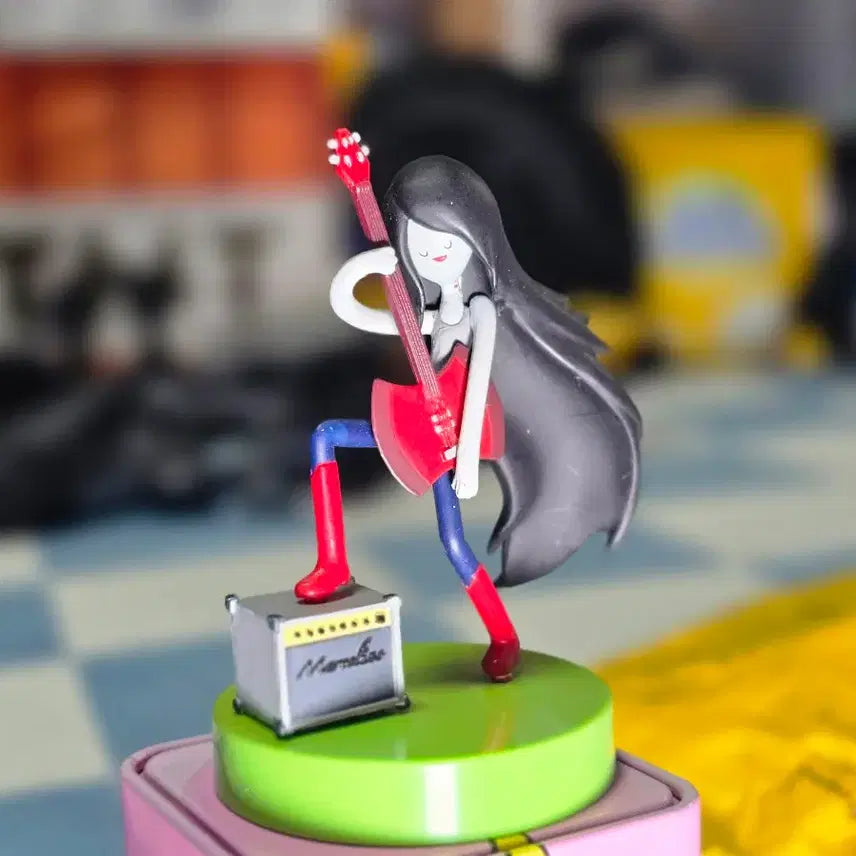 [BUNJANG] Adventure Time Marceline Tin Case Figure (Bubblegum Included) / (하자있음)어드벤처타임 마르셀린 마셀린 틴케이스 피규어 버블검
