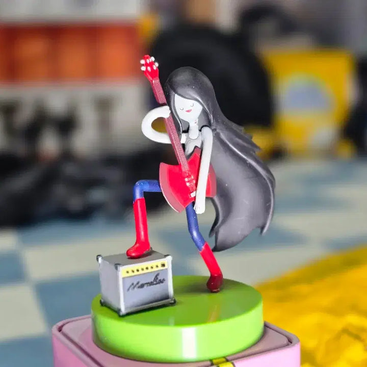 [BUNJANG] Adventure Time Marceline Tin Case Figure (Bubblegum Included) / (하자있음)어드벤처타임 마르셀린 마셀린 틴케이스 피규어 버블검