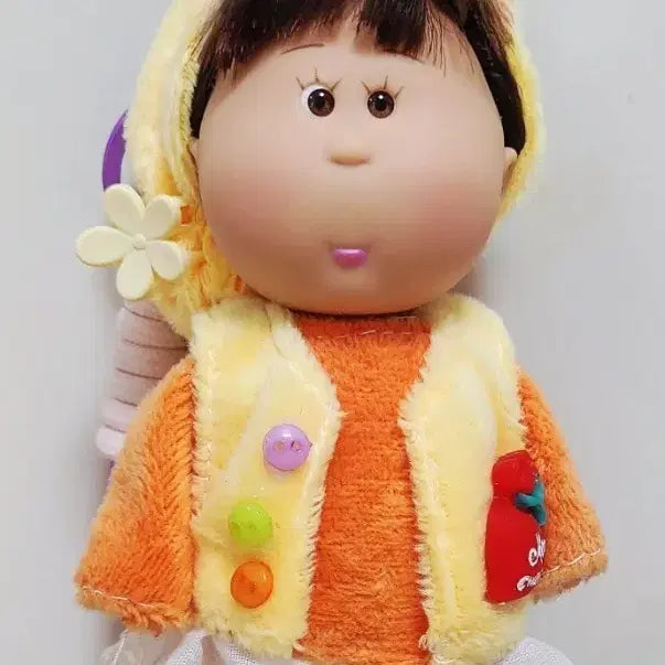 [BUNJANG] Miniature Chinese Mia Doll Keyring / 쪼꼬미 중국 미아인형