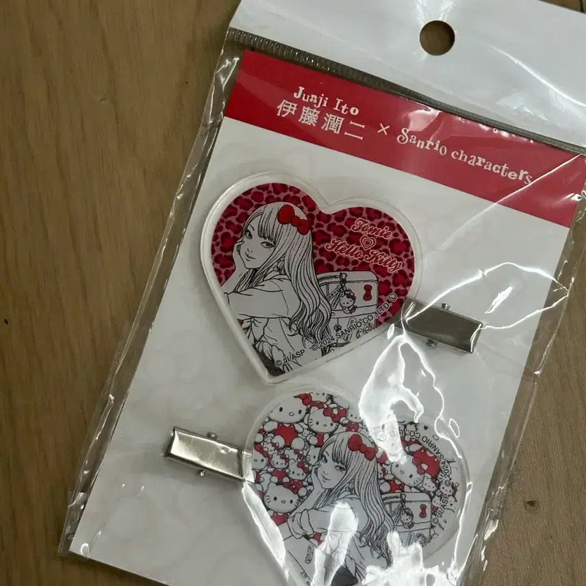 [BUNJANG] Tomie x Sanrio Hello Kitty Hairpin / 토미에 산리오 헬로키티 헤어핀