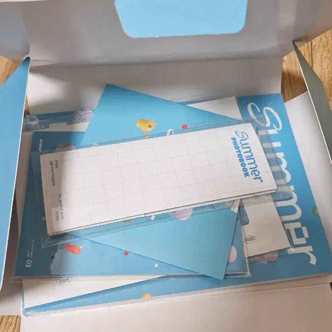 [BUNJANG] ATEEZ 2023 Summer Photobook / 에이티즈 2023 서머 포토북