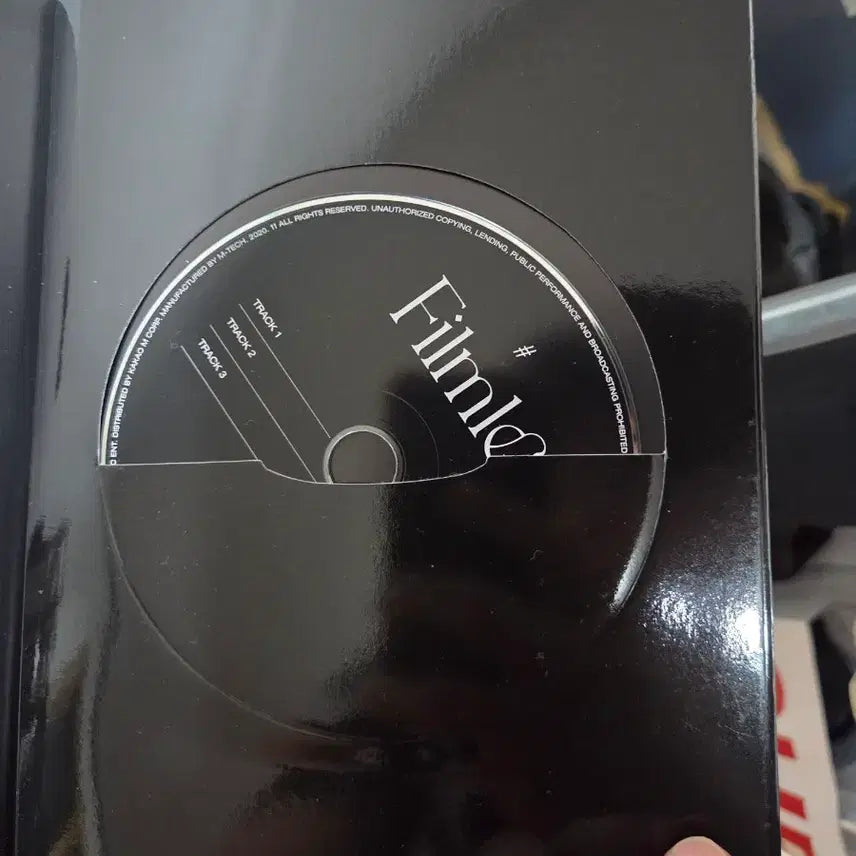 [SOLD OUT] 볼빨간 사춘기 필름렛 앨범 + 굿즈