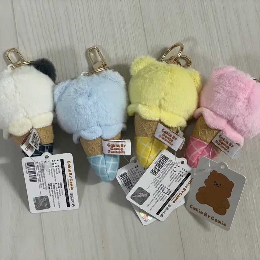 [BUNJANG] Kekebyo Gomi Ice Cream Bear Keychain (4 Types) / (4종세트) 케키바이고미 아이스크림콘 베어 곰 인형 8cm 키링