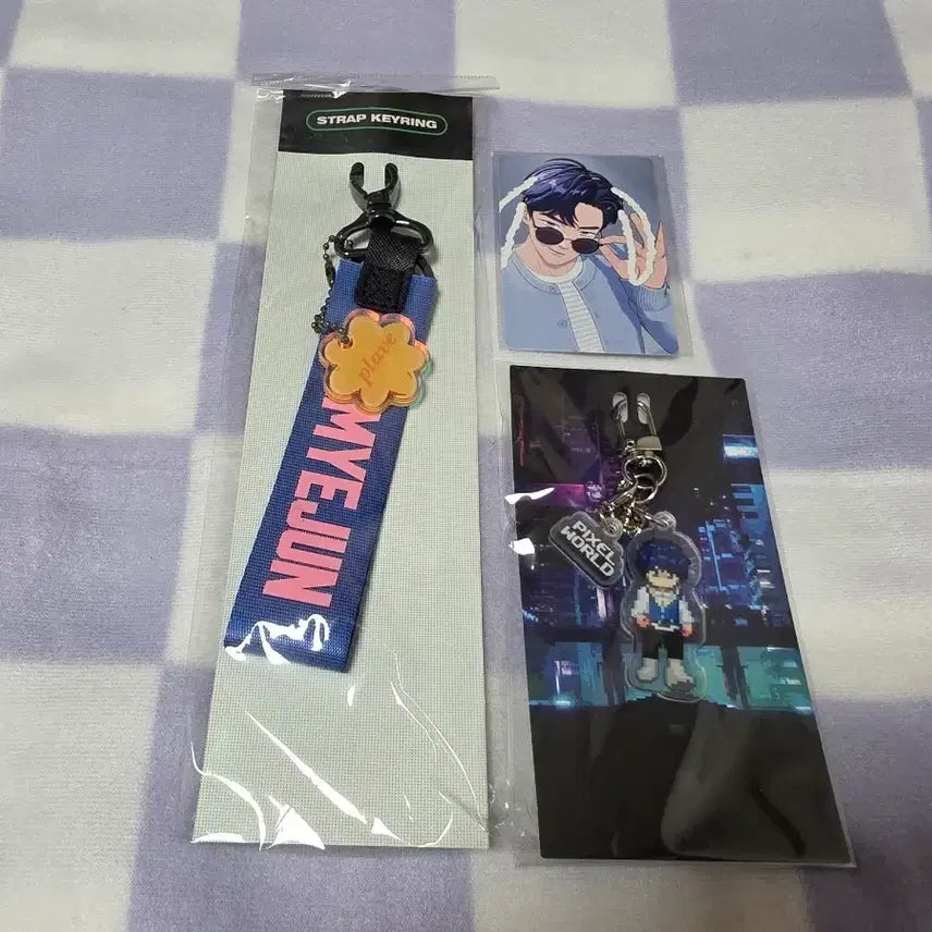 [BUNJANG] Pleiades Yejun Strap + Pixel Keyring Bundle Set (Sealed) / (미개봉) 플레이브 예준 육여 스트랩+픽셀키링 일괄 양도