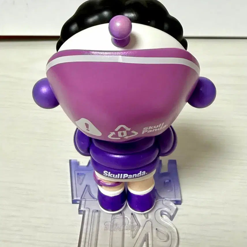[BUNJANG] POP MART Skullpanda Hype Panda Fashion Icon Figure / [팝마트] 스컬판다 피규어 하이프 판다 패션 아이콘