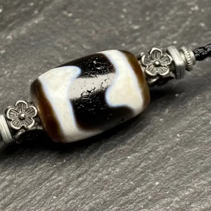 [BUNJANG] Tibetan Dzi Bead Agate Focal Bead / Dzi bead 티벳 호아천주 / 수집품/ 희귀