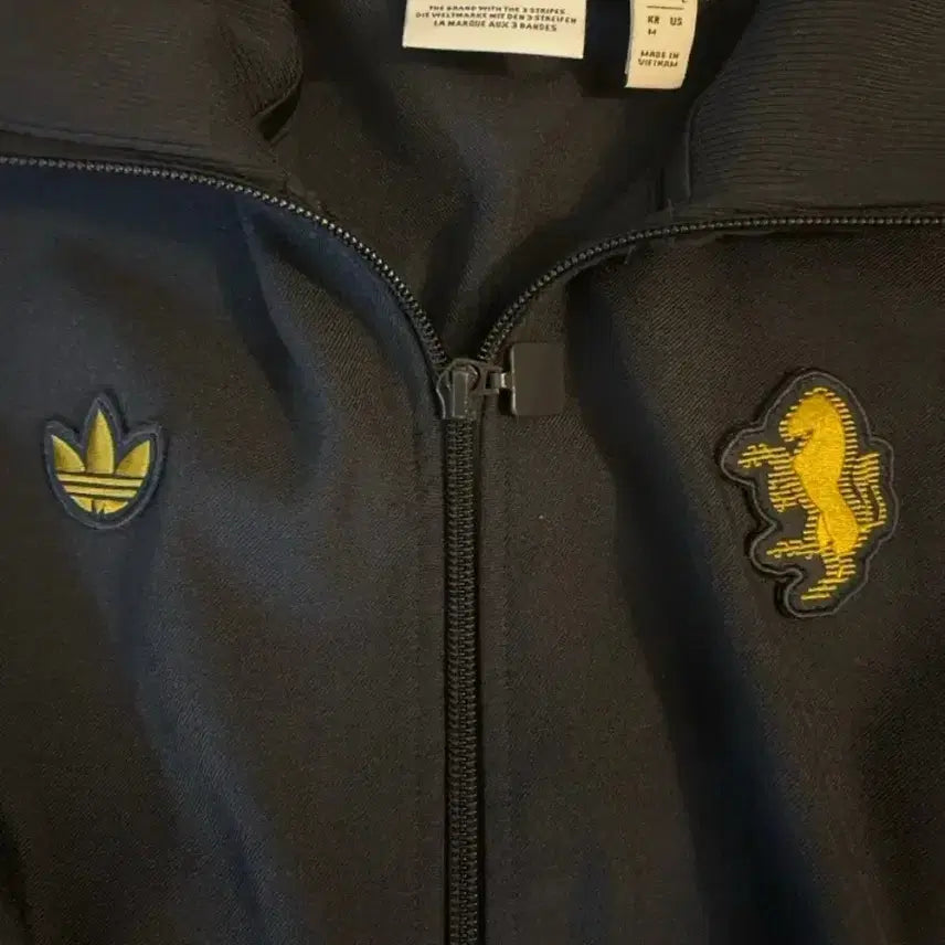 [BUNJANG] Adidas Juventus Terrace Icon Track Top M / 아디다스 유벤투스 테라스 아이콘 트랙탑m판매합니다