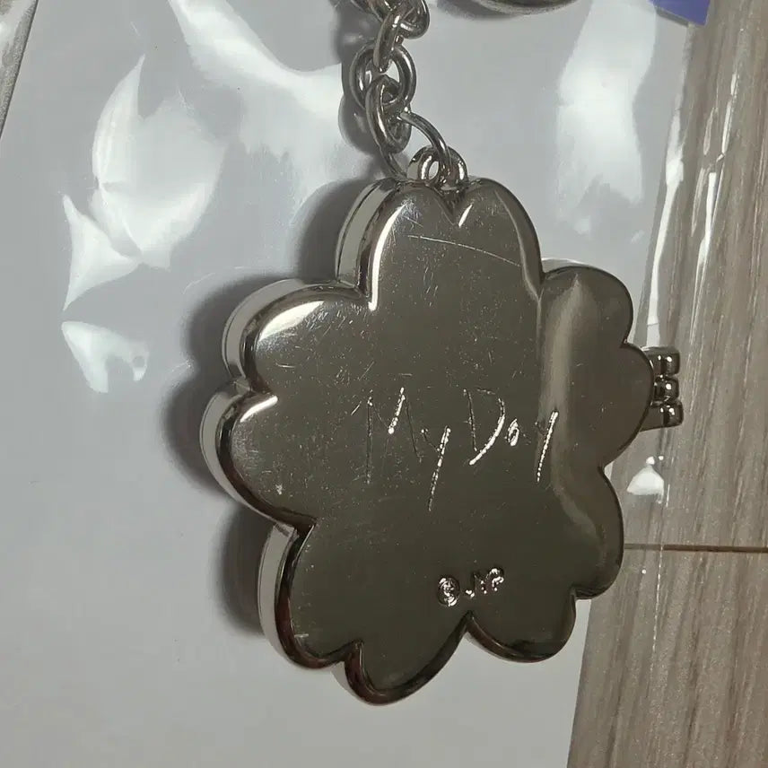 [BUNJANG] DAY6 Forever Young Finale Rocket Pendant Keyring Sungjin / 데이식스 포에버영 피날레 로켓 팬던트 키링 성진