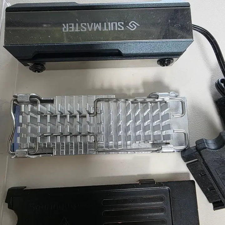 [BUNJANG] Samsung PM991 256GB NVMe SSD with Heatsink / SSD 삼성 pm991 256GB/방열판 /24년 문서/거의새것
