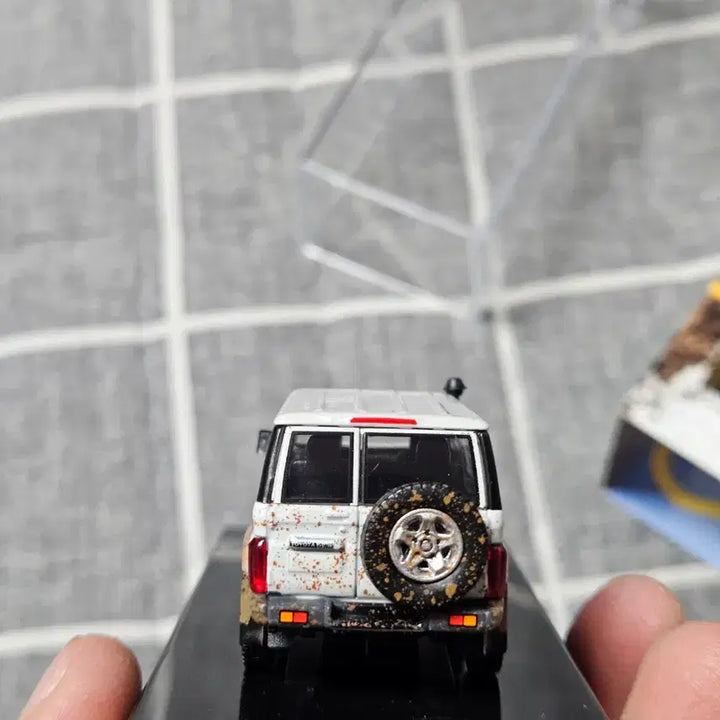 [BUNJANG] Para64 Toyota Land Cruiser 76 Off-Road Diecast Model 1:64 Scale / 1:64 1/64 파라64 도요타 랜드크루저 76 오프로드 다이캐스트