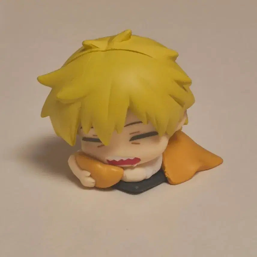 [BUNJANG] Chainsaw Man Denji Onemutan Gacha Figure / 체인소맨 덴지 오네무탄 가챠 피규어