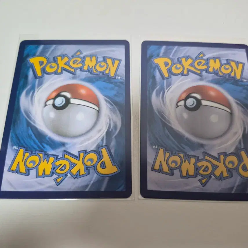 [BUNJANG] Pokemon Card Pikachu 2-Card Set / 포켓몬카드 피카츄 2장 세트