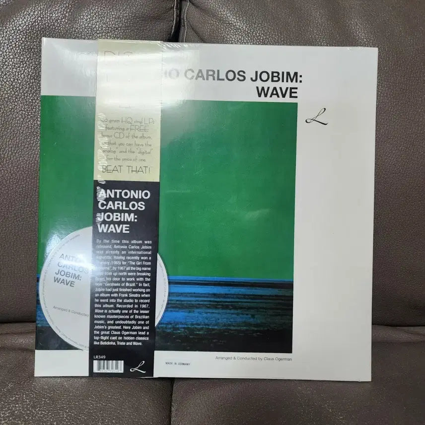 [BUNJANG] Antonio Carlos Jobim WAVE LP + CD / 안토니오 카를로스 조빔 웨이브 LP+CD