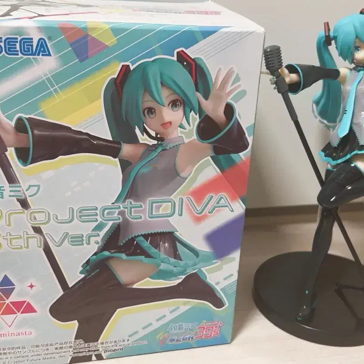 [BUNJANG] Hatsune Miku Project DIVA 15th Anniversary Sega Luminasta Figure / 하츠네미쿠 프로젝트 디바 피규어 15주년 세가 루미나스타